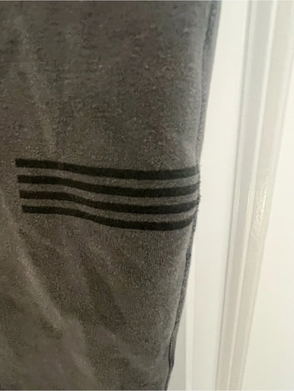 Vuori Men’s XXL Gray Jogger Sweatpants Drawstring Athletic Lounge Pants